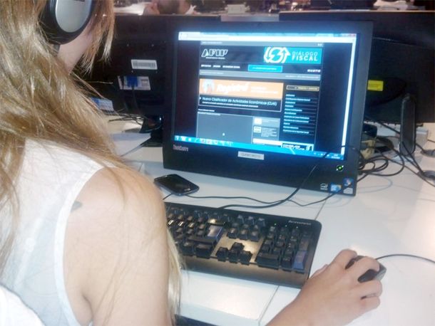 ¿Cómo deducir de impuestos el recargo por turismo?