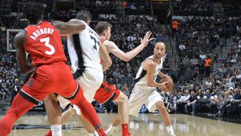 Manu Ginóbili contra Toronto Raptors Manu Ginóbili contra Toronto Raptors