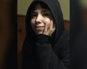 Desapareció una adolescente en Berazategui: los mensajes que recibieron sus padres