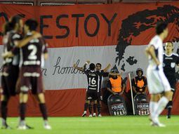 lanus le gano a independiente y profundizo su crisis lanus le gano a independiente y profundizo su crisis