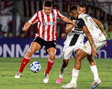 Copa Sudamericana: Estudiantes goleó a Tacuary y aseguró su lugar en la próxima fase