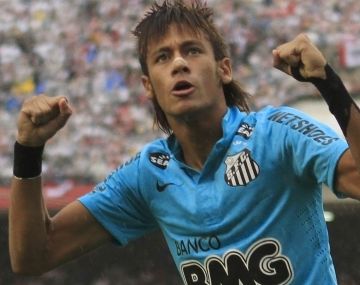 El Santos rechazó una millonaria oferta por Neymar