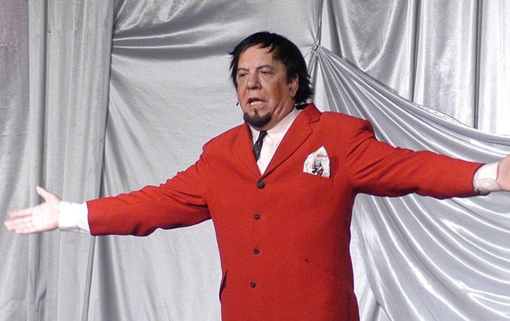 La bronca de Jorge Corona: lo dejaron sin temporada teatral
