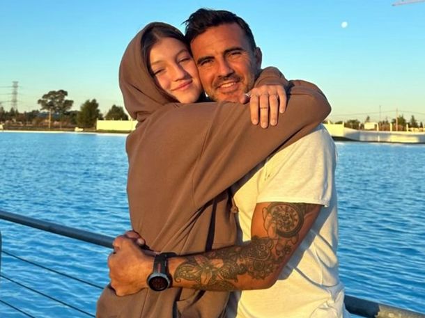 Fabián Cubero exhibió el catering por canje del cumpleaños de 15 de Allegra y hay polémica en las redes