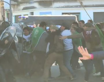 Incidentes y tensión en la comisaría en la que está detenido Néstor Segovia