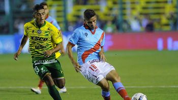 Arsenal enfrenta a Defensa y Justicia Arsenal enfrenta a Defensa y Justicia