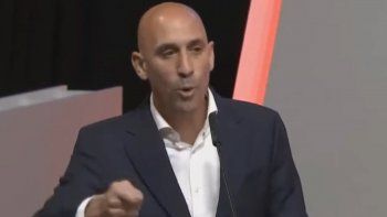 espana: luis rubiales no renuncia a la presidencia de la rfef espana: luis rubiales no renuncia a la presidencia de la rfef