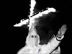 El thriller de los 90 que trata sobre el Ku Klux Klan