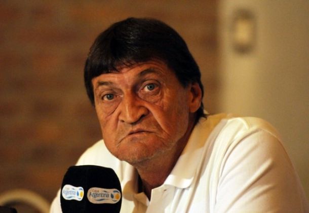 Falcioni se peleó con los periodistas en la previa de la final