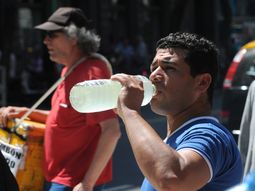 Se prevé una jornada calurosa en Capital y el Conurbano