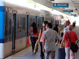Marcha de ferroviarios afectará el servicio del Sarmiento