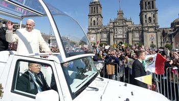 El Papa Francisco visita México en el 2016.. El Papa Francisco visita México en el 2016..