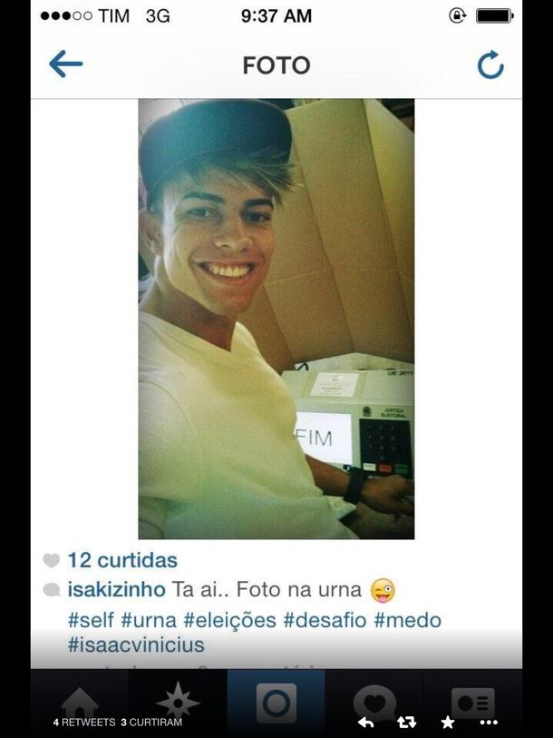 Pese a estar prohibidas, las selfies son protagonistas en los comicios