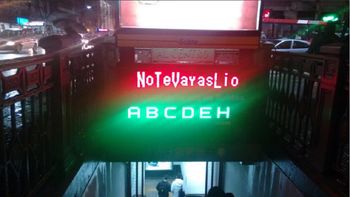 efecto domino: la campana por messi llego tambien a los subtes efecto domino: la campana por messi llego tambien a los subtes