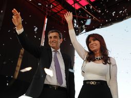 cristina le pego a macri por comprar vagones usados para el subte cristina le pego a macri por comprar vagones usados para el subte