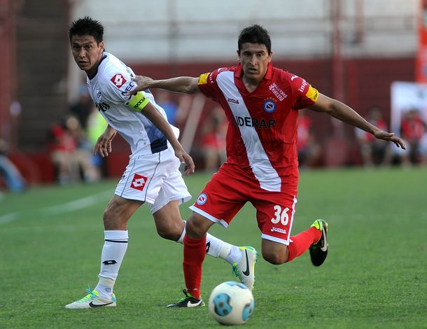 Todo igual: Argentinos y Quilmes igualaron en La Paternal