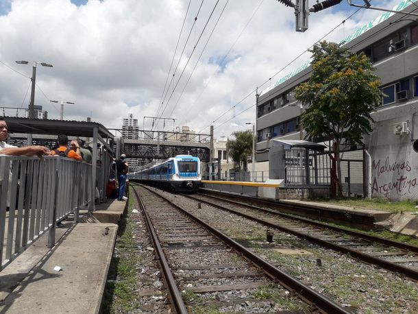 Detuvieron al responsable de la amenaza de bomba a los trenes