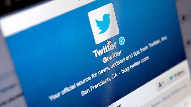 Twitter suspende cientos de miles de cuentas de extremistas