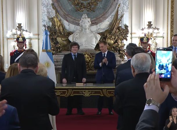 Javier Milei y Diego Santilli