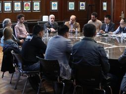 El Gobierno busca formar una canasta de 60 productos disponibles en comercios de proximidad