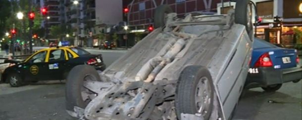 Choque en Independencia y Entre Ríos