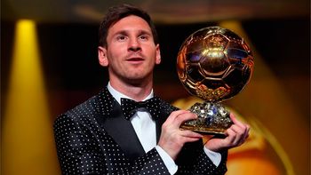 messi gano el balon de oro por cuarta vez consecutiva messi gano el balon de oro por cuarta vez consecutiva