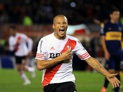 sufre river: carlos sanchez se va a jugar al monterrey de mexico sufre river: carlos sanchez se va a jugar al monterrey de mexico