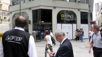 seguiran los operativos contra casas de cambio, agentes de bolsa y cuevas seguiran los operativos contra casas de cambio, agentes de bolsa y cuevas