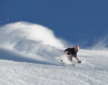 Un tour especial: los desafíos del mejor equipo argentino de nieve por tres montañas distintas