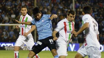 velez pretende revertir su imagen frente a un belgrano que viene invicto velez pretende revertir su imagen frente a un belgrano que viene invicto
