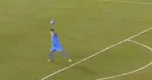 El curioso saque del sirio es furor