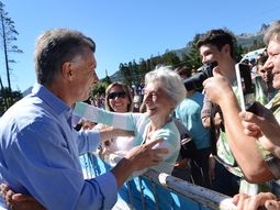 Macri junto a la gente Macri junto a la gente