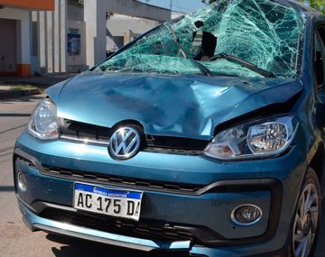 Un policía se enteró por celular que un compañero de primaria arrolló y mató a su madre