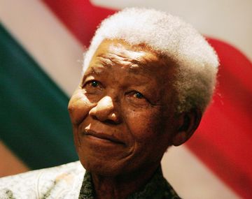 El féretro con los restos de Mandela recorrerá las calles