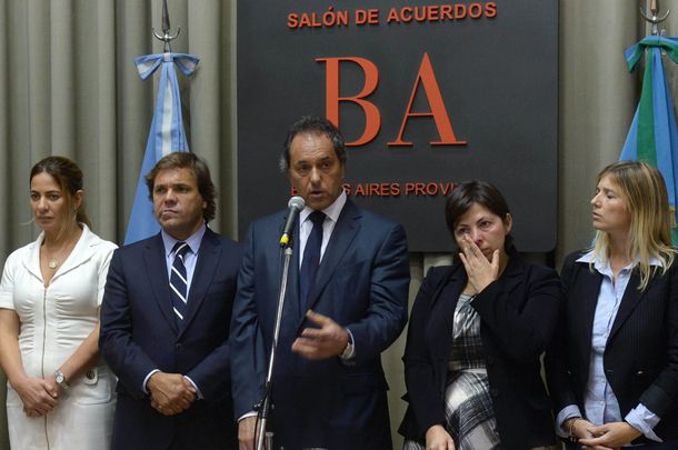 Repudiamos la violencia contra nuestros colaboradores, afirmó Scioli