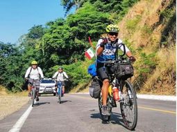 De México a Mar del Plata en bicicleta por amor