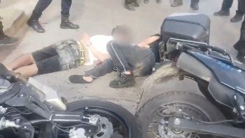 Dos menores robaron una moto, protagonizaron una persecución y fueron detenidos por la policía