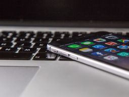 Cuidás menos tus dispositivos cuando sale uno más nuevo