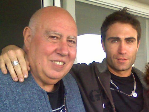 El dueño del arma explotó contra el entorno de Julieta