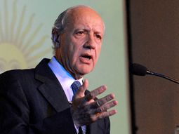 roberto lavagna finalmente bajo su candidatura al senado de la nacion roberto lavagna finalmente bajo su candidatura al senado de la nacion