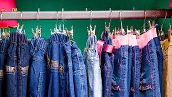 El supermercado que sorprende a todos al vender jeans de moda a precios increíbles El supermercado que sorprende a todos al vender jeans de moda a precios increíbles