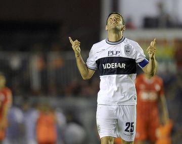 Gimnasia sorprendió a Independiente en Avellaneda