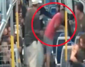 Pasajeros evitaron que un hombre secuestre a un chico en el Tren Sarmiento