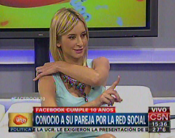 ¿Mariela Fernández persigue a su novio en Facebook?