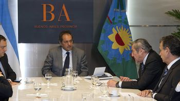 scioli, ante la camara de comercio: interpreto las necesidades del sector scioli, ante la camara de comercio: interpreto las necesidades del sector