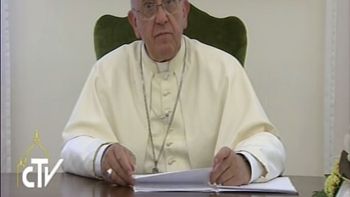 francisco mando un saludo grabado a los vecinos de tigre francisco mando un saludo grabado a los vecinos de tigre