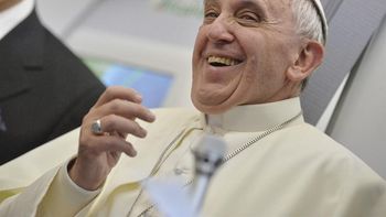 reunion del papa y el padre pepe, quien fue a provocarlo reunion del papa y el padre pepe, quien fue a provocarlo