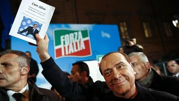 el senado italiano expulso a silvio berlusconi del cuerpo el senado italiano expulso a silvio berlusconi del cuerpo