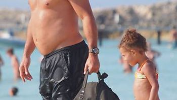 ronaldo abandono la dieta y volvio a las andanzas ronaldo abandono la dieta y volvio a las andanzas