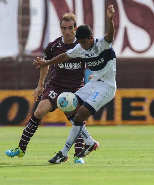 Lanús igualó con Gimnasia y no pudo llegar a lo más alto